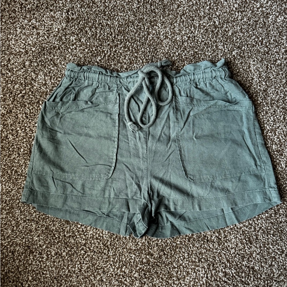 Universal Thread Linen Blend Paperbag Cargo Drawstring Shorts (Olive)